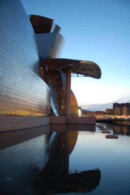 Museo Guggenheim Bilbao at Dusk