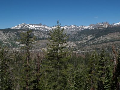P7163180 Looking North from Mammoth into Ansel Adams Wilderness.JPG