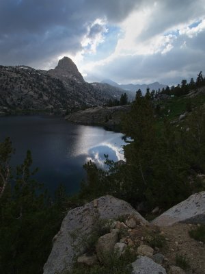 P7052309 Fin Dome from lower Rae Lake.jpg