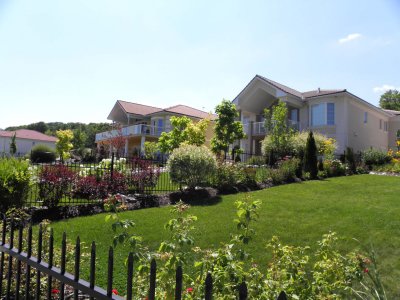 g3/84/653684/3/122144008.BWP2ctrk.jpg