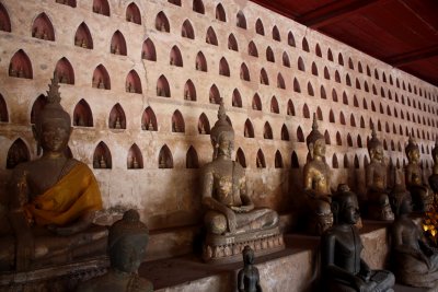 Thousands of niches with small Buddha figurines