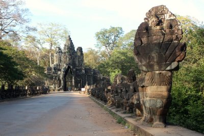 Angkor Thom >>>