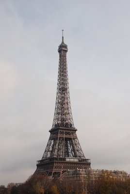 Tour Eiffel Day Shot