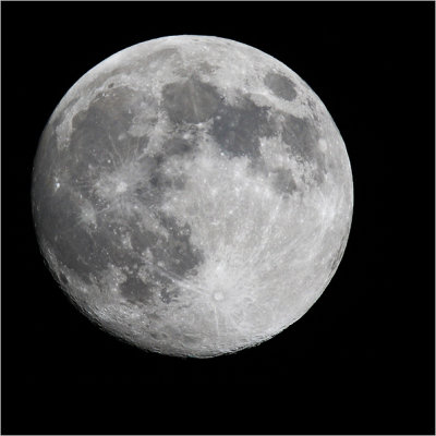 Moon at  23/11/2007  17:49h