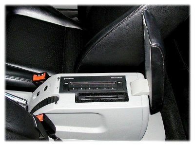 Console 6-CD Changer