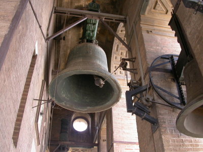 Cathedral bell, Seville