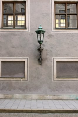 140V2185_resize.JPG