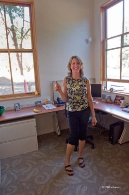 Leslie Lambert loves her new office!