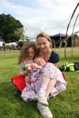 Isabel & Sarah