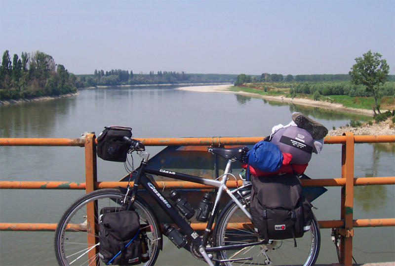019  George - Touring Northern Italy - Gazelle Playa touring bike