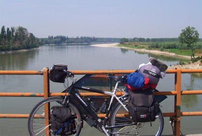 019  George - Touring Northern Italy - Gazelle Playa touring bike