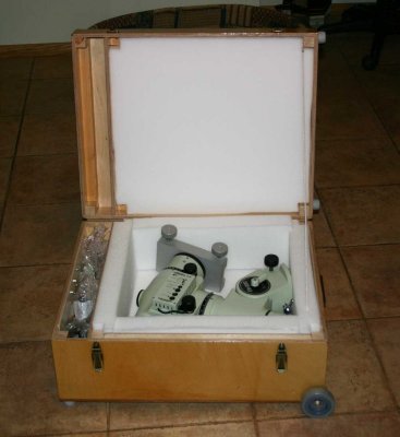 Transport box for EM-200 mount