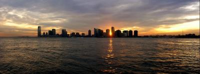 RiverSunset-Pano1.jpg