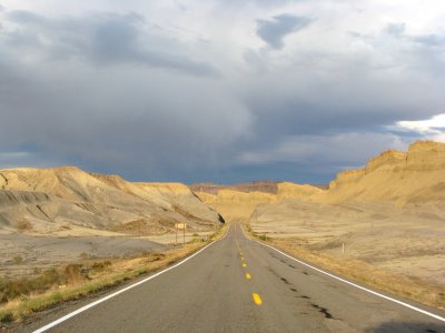 Capitol Reef - Beautiful Road.JPG