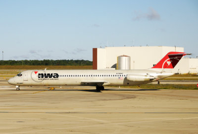 Northwest Airlines DC-9 ( N786NC )