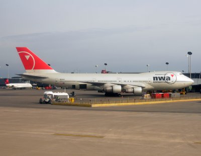 Northwest Airlines Boeing 747 ( N624US )