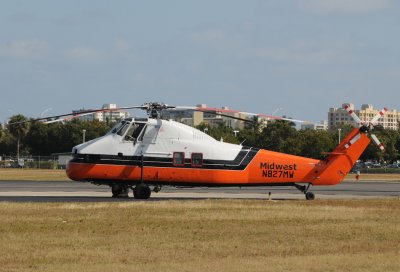 Sikorsky S-58JT ( N827MW )