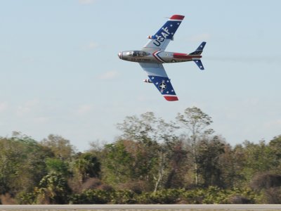 F-86 Sabre ( N86FR )