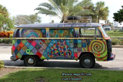 Volkswagen hippie van