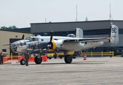 B-25 on ground with crew