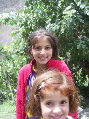 Young girls of  Darwaz, Gorno-Badakhshan
