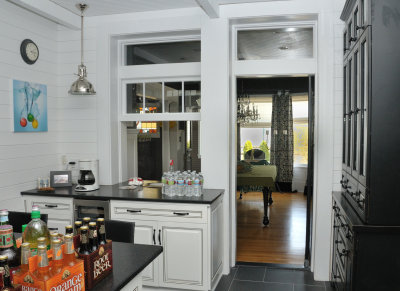 kitchen dining room.jpg