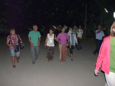 walking to the restaurant for dinner