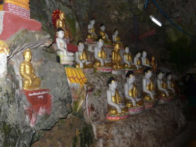 .....and pagodas.....