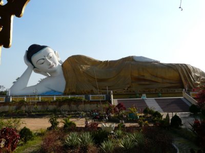 Mya thar Lyaung reclining Buddha