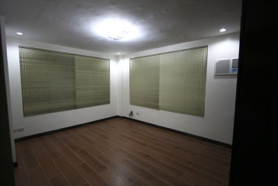 2nd Bedroom2.jpg