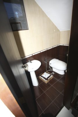 Powder room.jpg