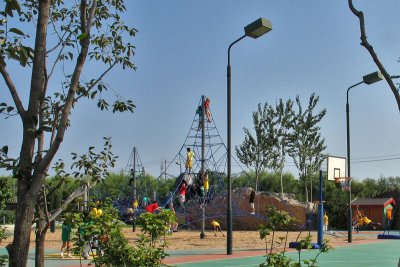 ISBPlayground3289w.jpg