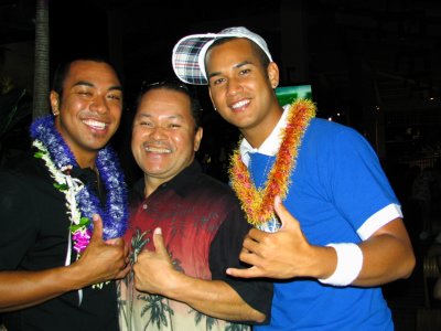 2008_04_24 Aloha to Tyson and Kalani @ Mai Tai's 004.jpg