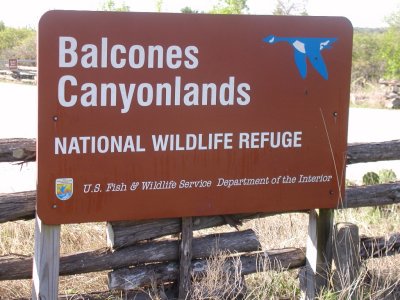 Balcones Canyonlands NWR sign