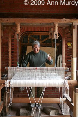 Jeronimo working at his loom