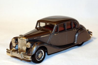 Jaguar mark V 1:43