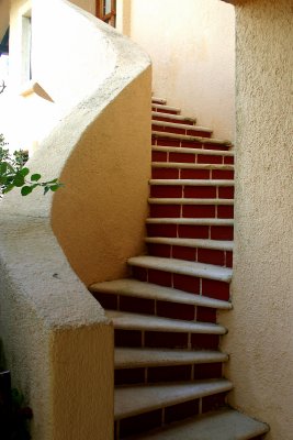4-Beer Stairs
