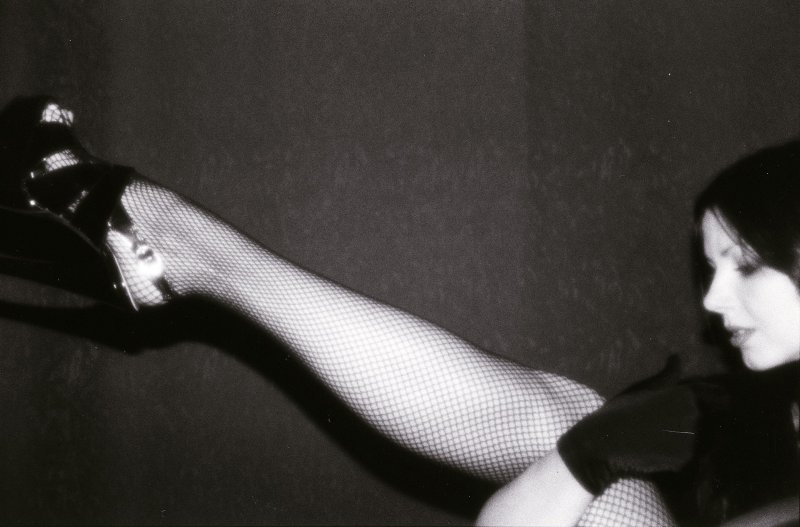 M105 Miro cabaret legs
