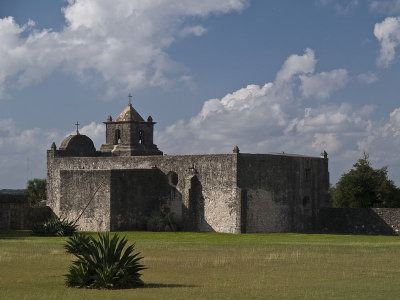 Presidio La Baha Mission - Goliad