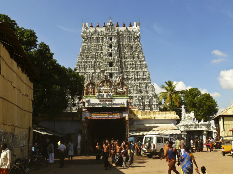 Pilgrimage site near Kanyakumari.jpg