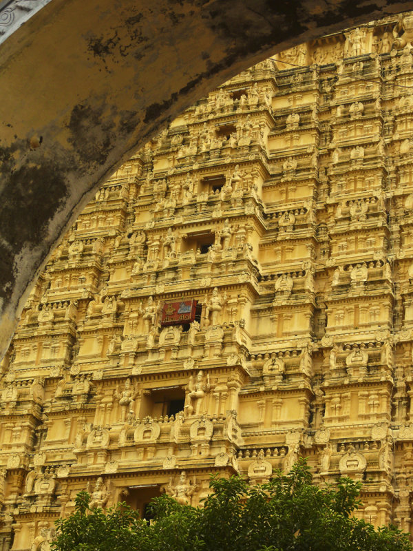 Temple Kanchipuram.jpg