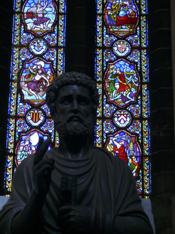 Windows of Lille church.jpg