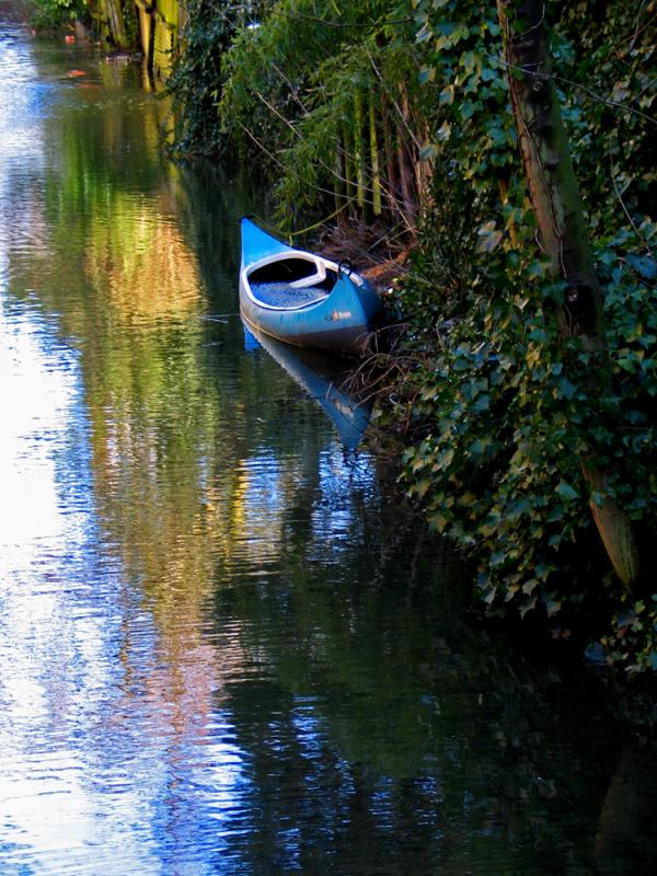 Canoe
