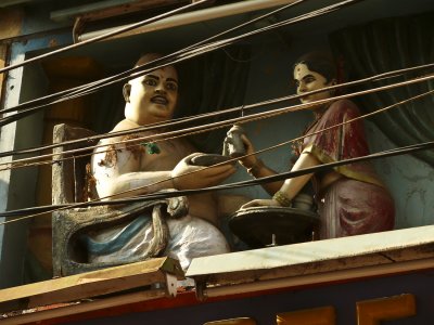 Statue on the streets of Madurai.jpg