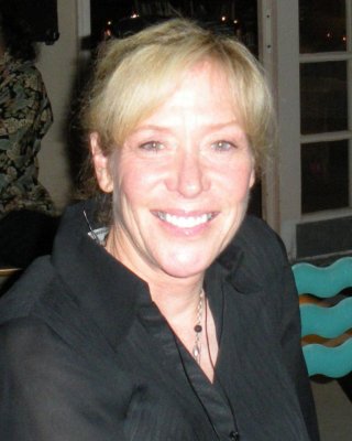 Julie.jpg