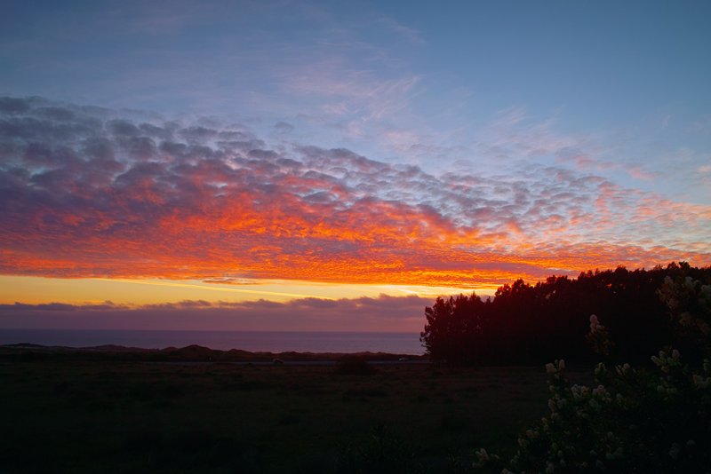 SDIM2792 sunset over pescadero.jpg