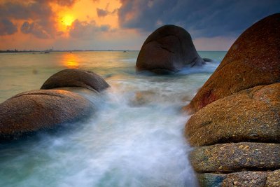 Namrin Beach RYG_C6X0214.jpg