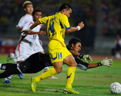 Football Thai-Myanmar704.jpg