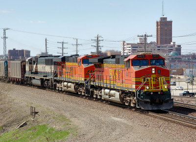 BNSF 4473 East