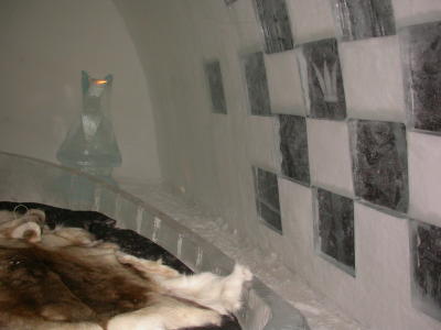 10_ice_hotel04feb27_133.JPG